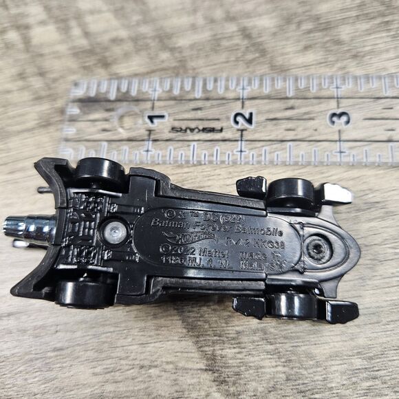 Hot Wheels Batman Forever Batmobile DC Comics Diecast 1/64 Mattel Loose Toy Car - Picture 6 of 6